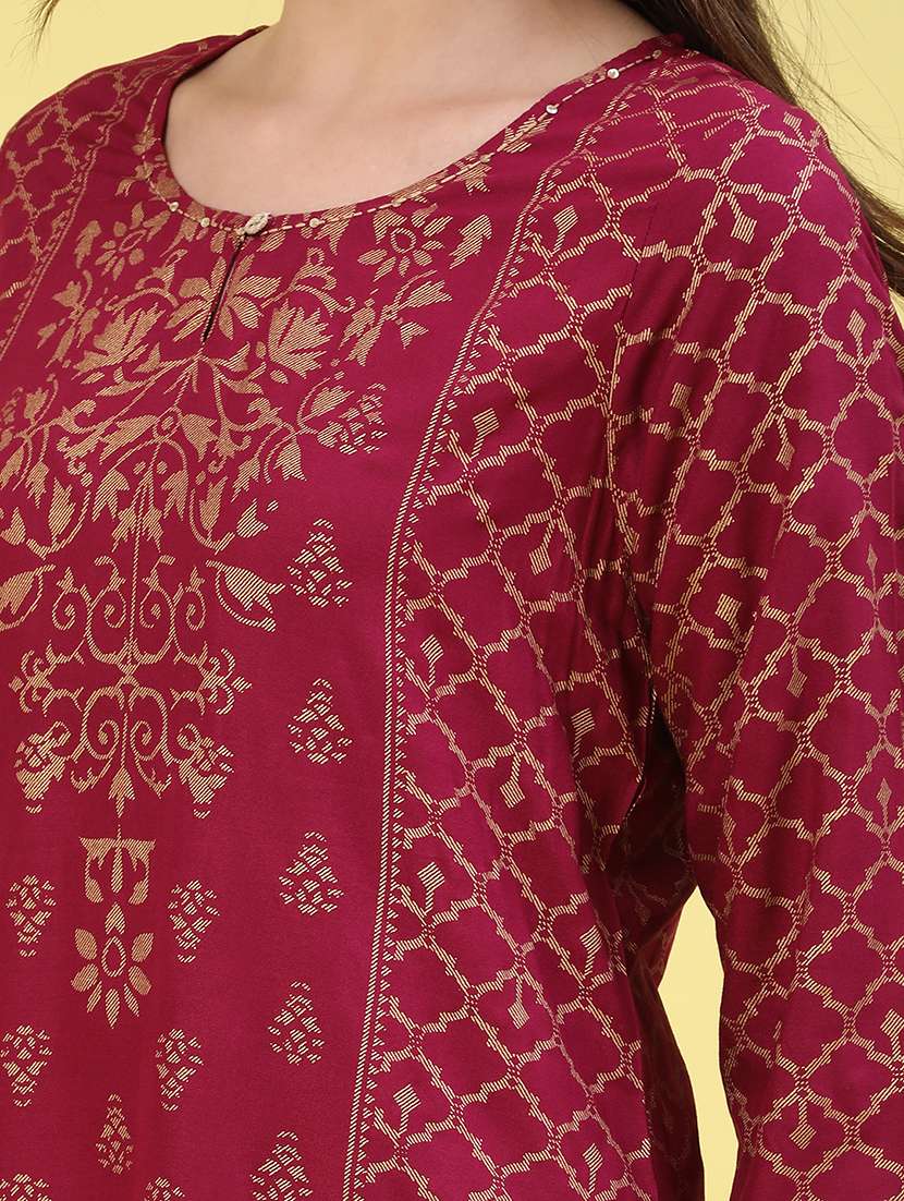 maroon rayon straight kurta - 22370909 -  Standard Image - 1