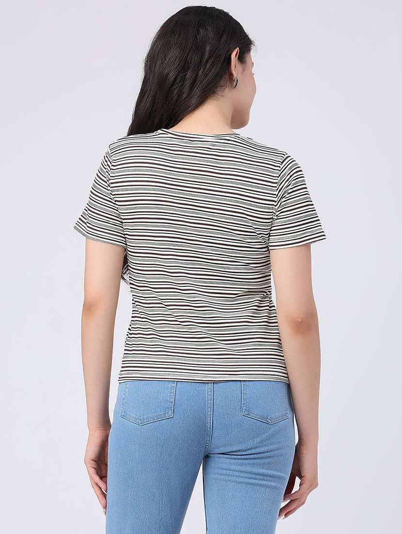 women printed round neck casual t-shirt - 22371196 -  Standard Image - 4