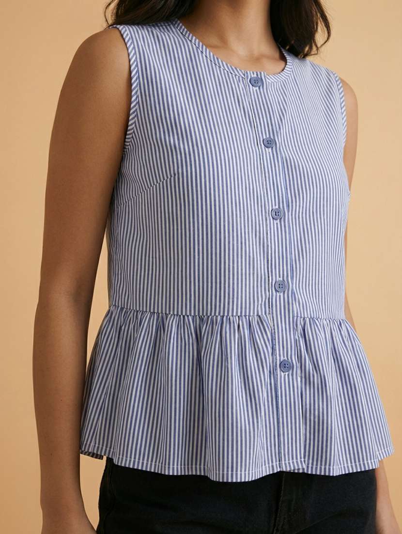 blue cotton crop top - 22373390 -  Standard Image - 4