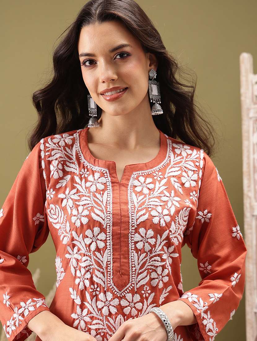 Women Solid With Work Three Quarter Sleeve Kurta Pant Set - 22373415 -  Standard Image - 1