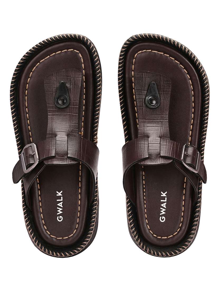 men textured toe seperator sandal - 22373519 -  Standard Image - 4