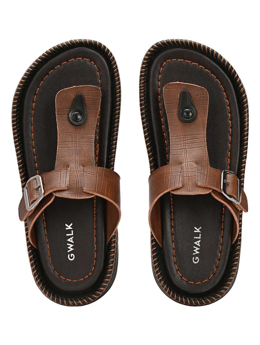 men textured toe seperator sandal - 22373520 -  Standard Image - 4