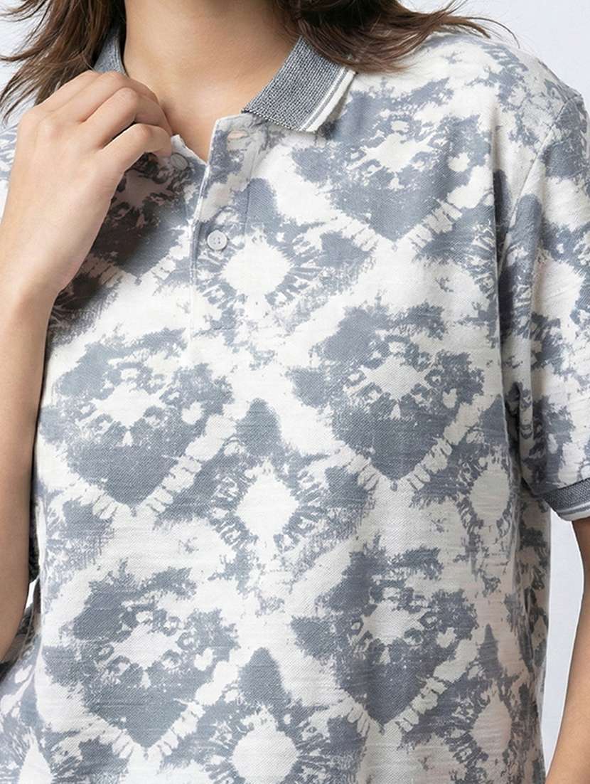 women printed short sleeve oversized polo t-shirt - 22374153 -  Standard Image - 4