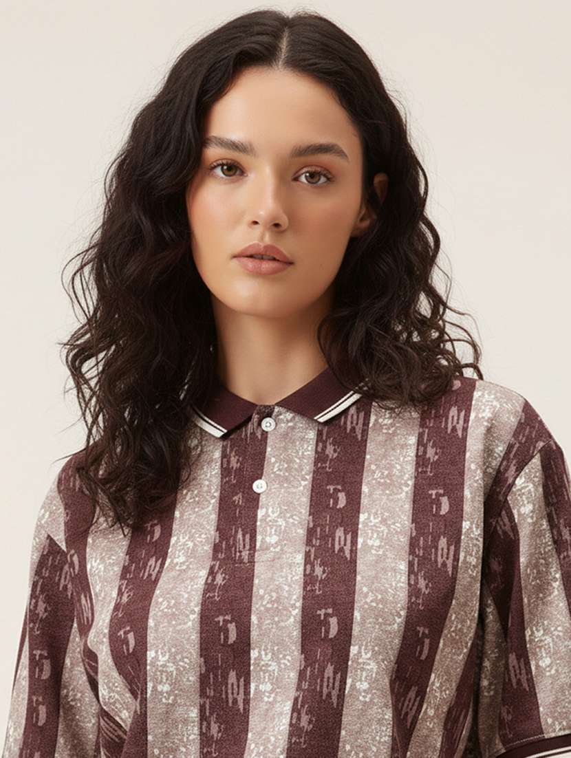 women striped short sleeve oversized polo t-shirt - 22374166 -  Standard Image - 4