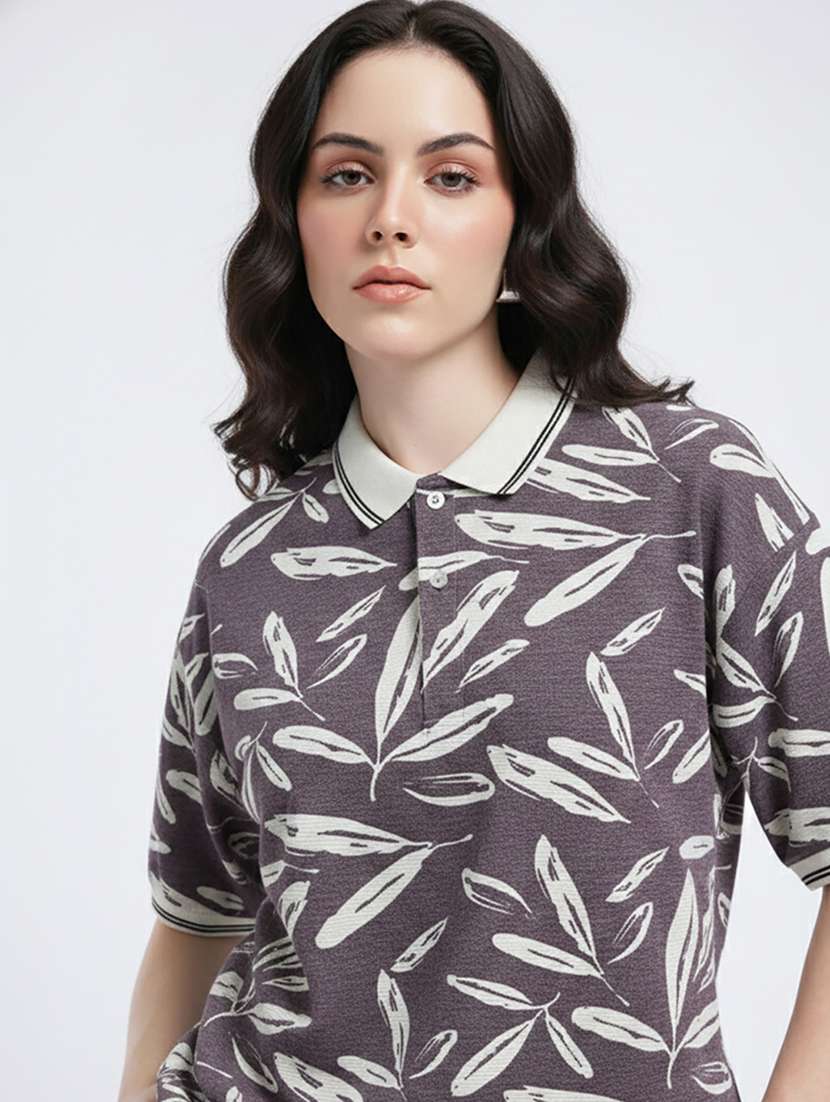 women printed short sleeve oversized polo t-shirt - 22374198 -  Standard Image - 4