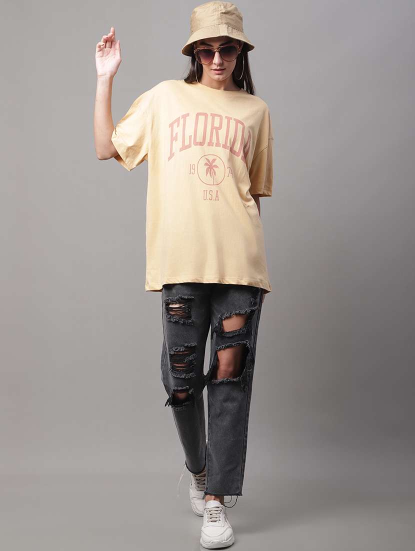 women printed short sleeve oversized t-shirt - 22376644 -  Standard Image - 4