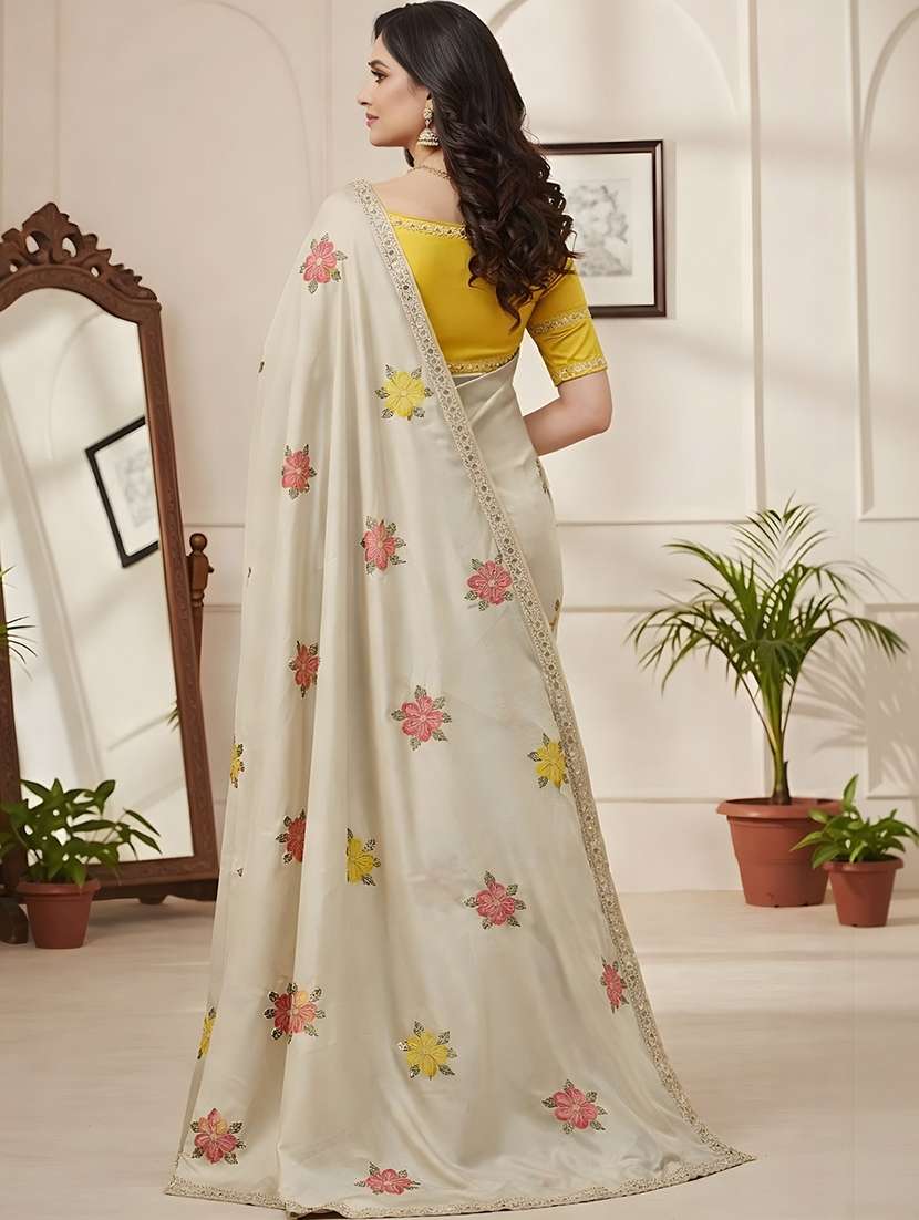 women solid with bordered saree with blouse - 22376686 -  Standard Image - 4