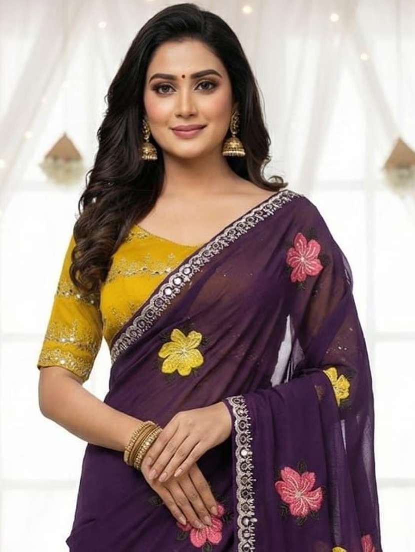 Women Solid With Bordered Saree With Blouse - 22376689 -  Standard Image - 1