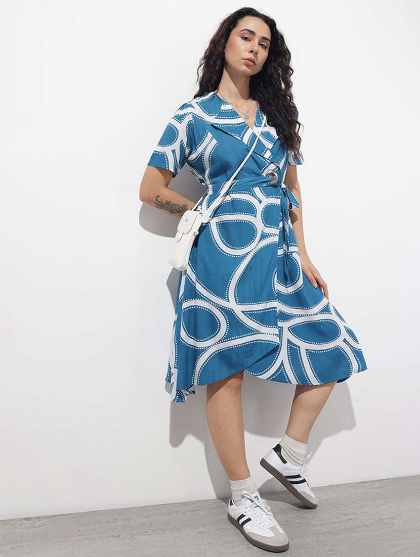 women printed short sleeve wrap dress