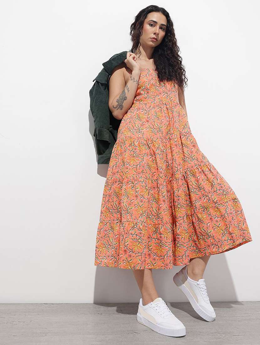 women printed shoulder strap tiered dress - 22376984 -  Standard Image - 4