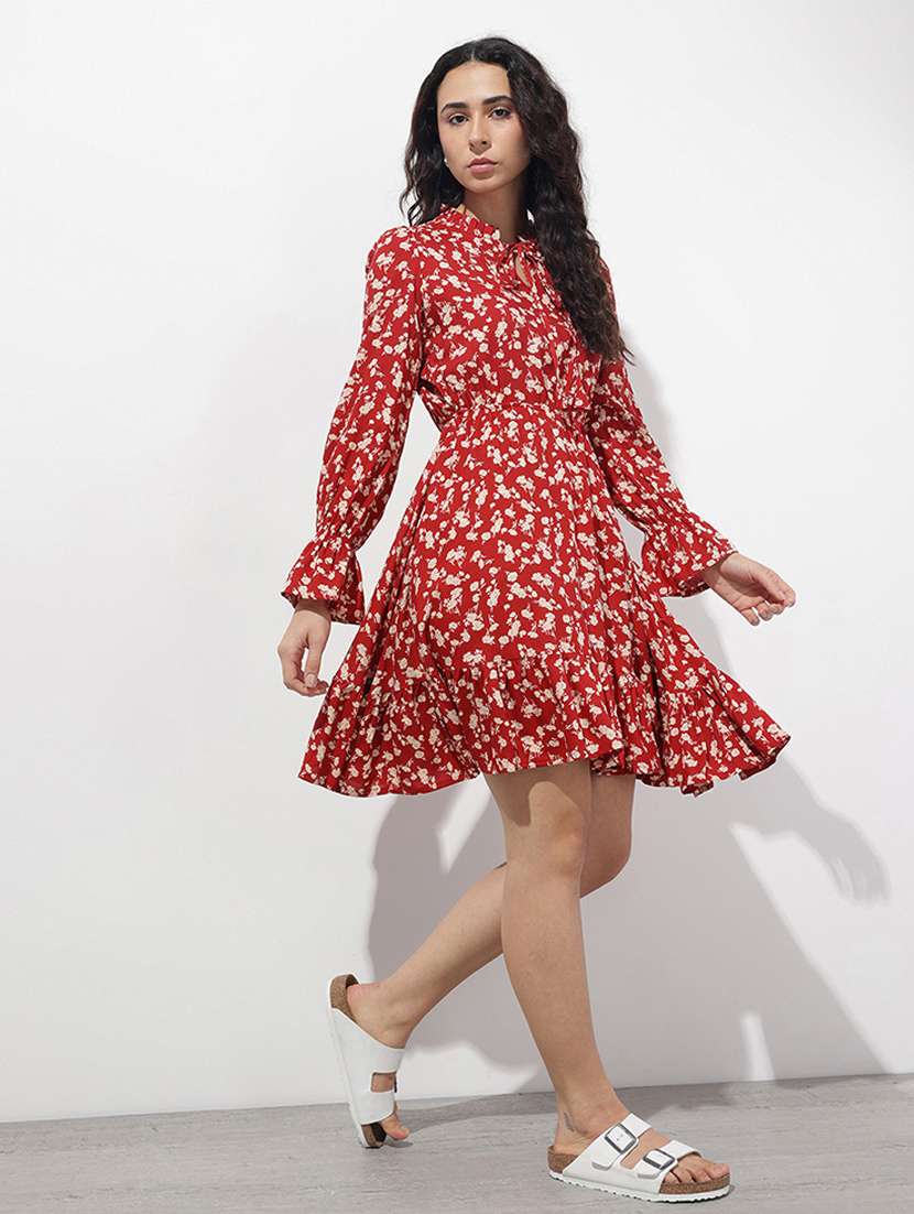 women floral print long sleeve tiered dress - 22376987 -  Standard Image - 4