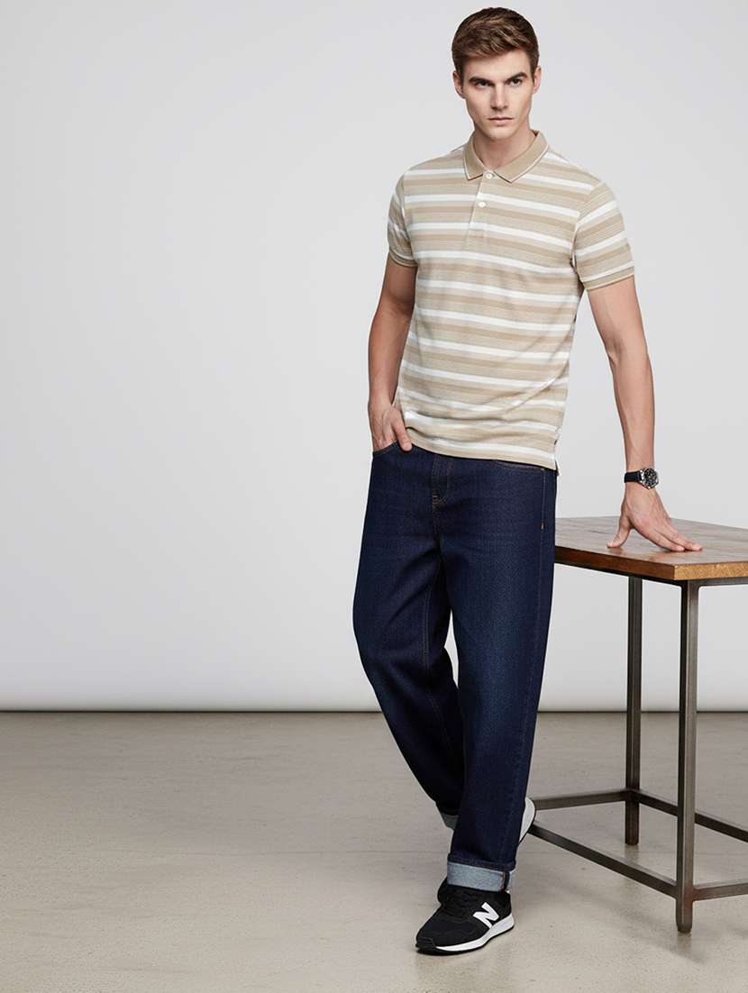 men short sleeve regular fit polo t-shirt - 22377242 -  Standard Image - 4