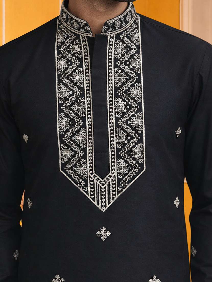 men embroidered mandarin collar long kurta - 22377510 -  Standard Image - 4