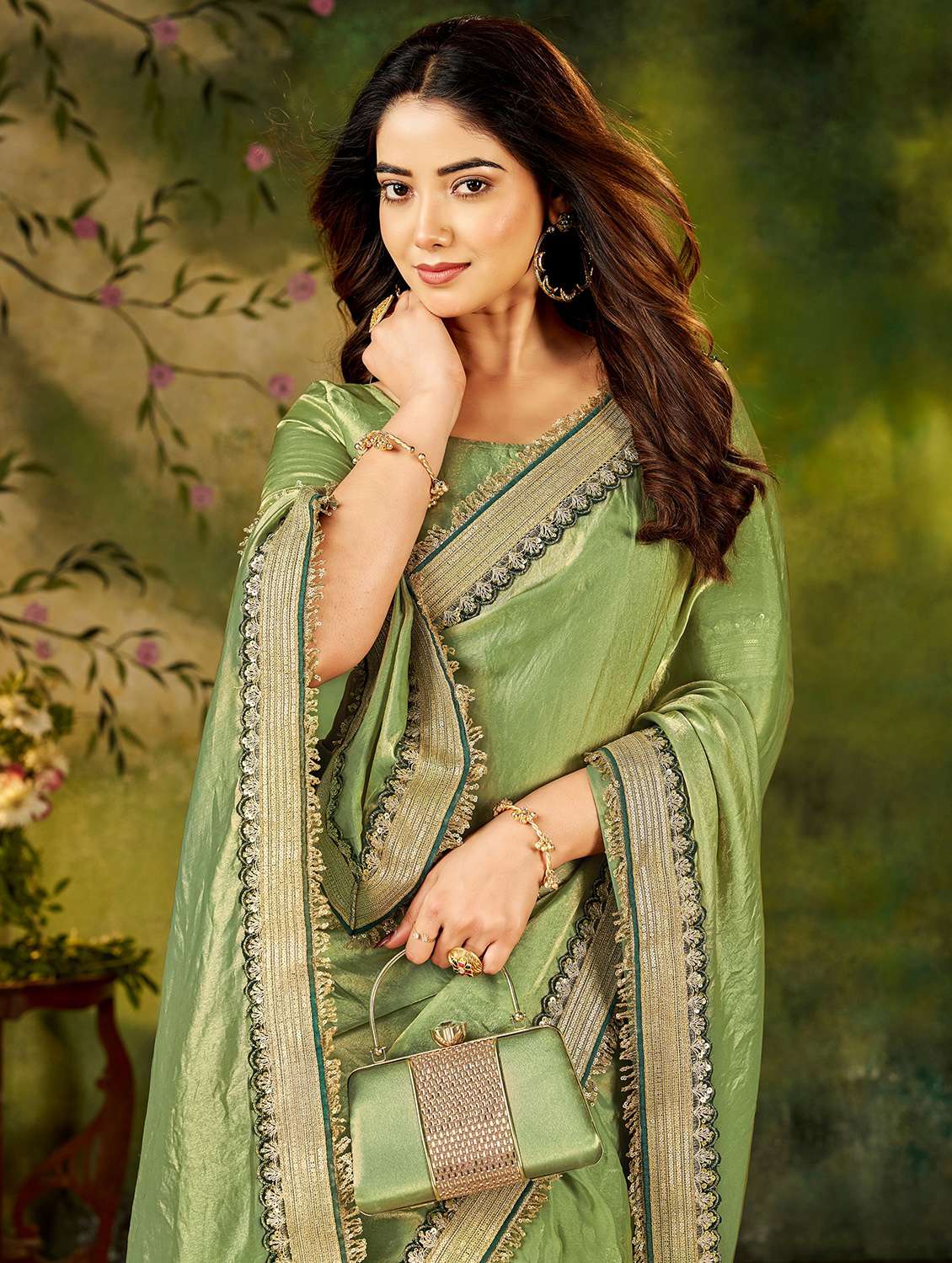 women solid with bordered saree with blouse - 22377527 -  Standard Image - 1
