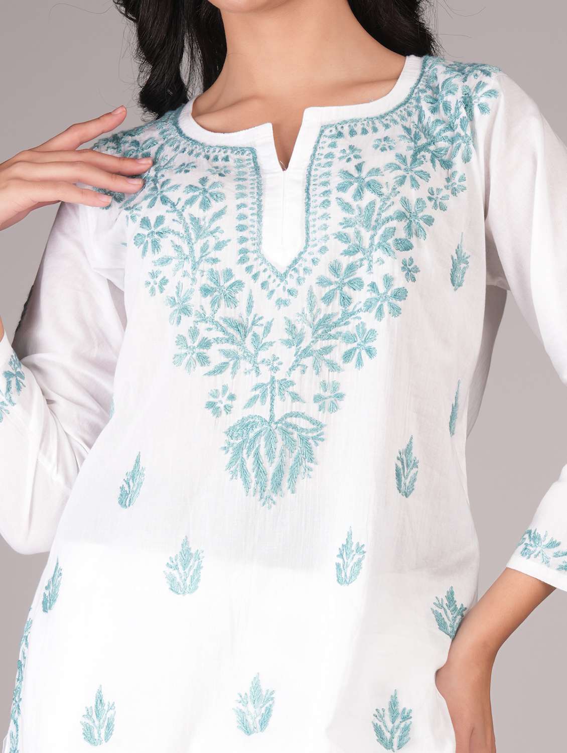 women notch neck chikankari straight kurti - 22377869 -  Standard Image - 1
