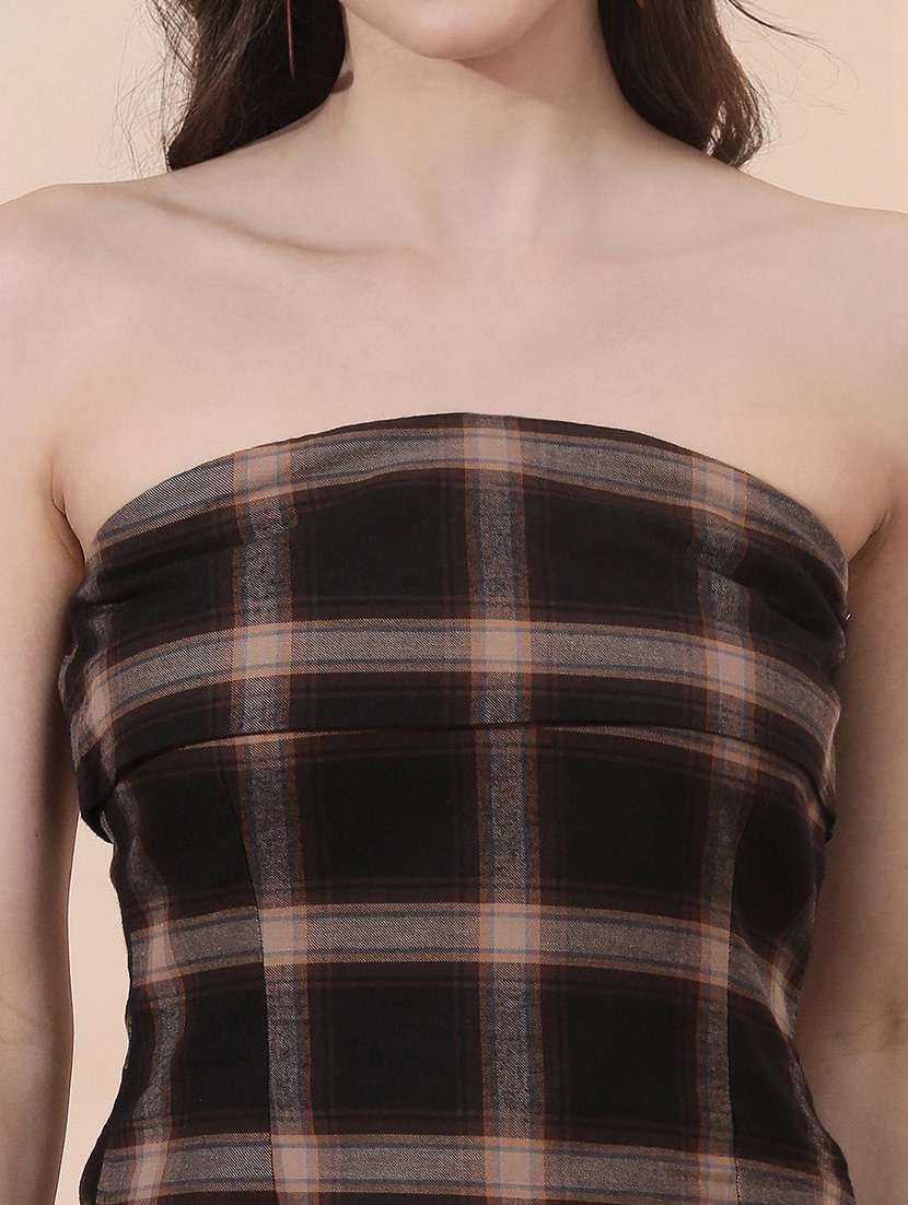 women checekered sleeveless tube top - 22378256 -  Standard Image - 1