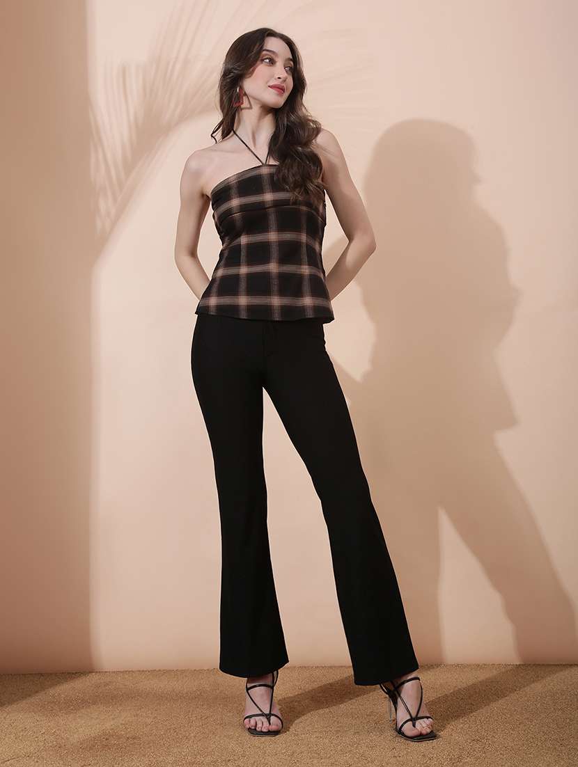 women checekered sleeveless tube top - 22378256 -  Standard Image - 4
