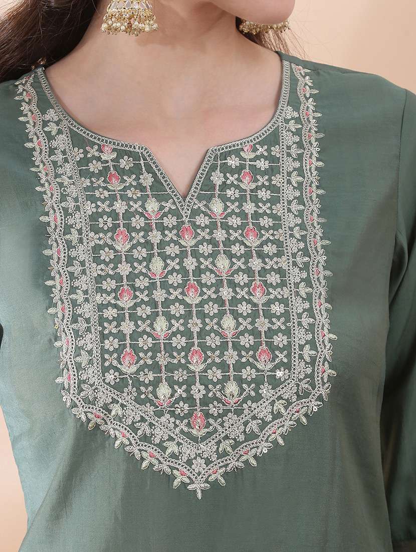 women solid with work three quarter sleeve straight kurta - 22378299 -  Standard Image - 4