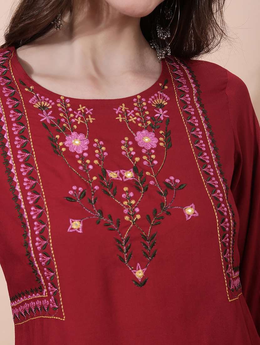 women solid with work three quarter sleeve straight kurti - 22378321 -  Standard Image - 1