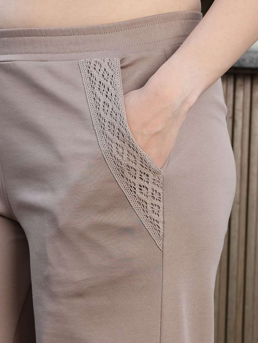 women solid t-shirt & trouser co-ord set - 22378350 -  Standard Image - 6