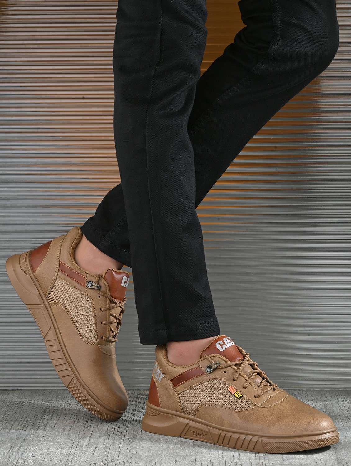 men solid lace up sneaker - 22378373 -  Standard Image - 1