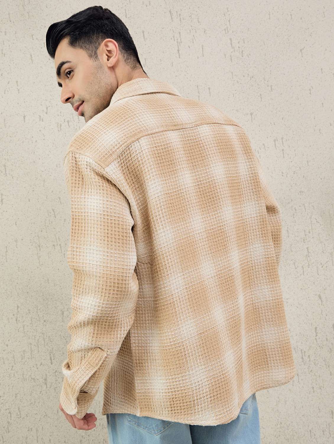 men checkered long sleeve oversized casual shirt - 22378377 -  Standard Image - 4