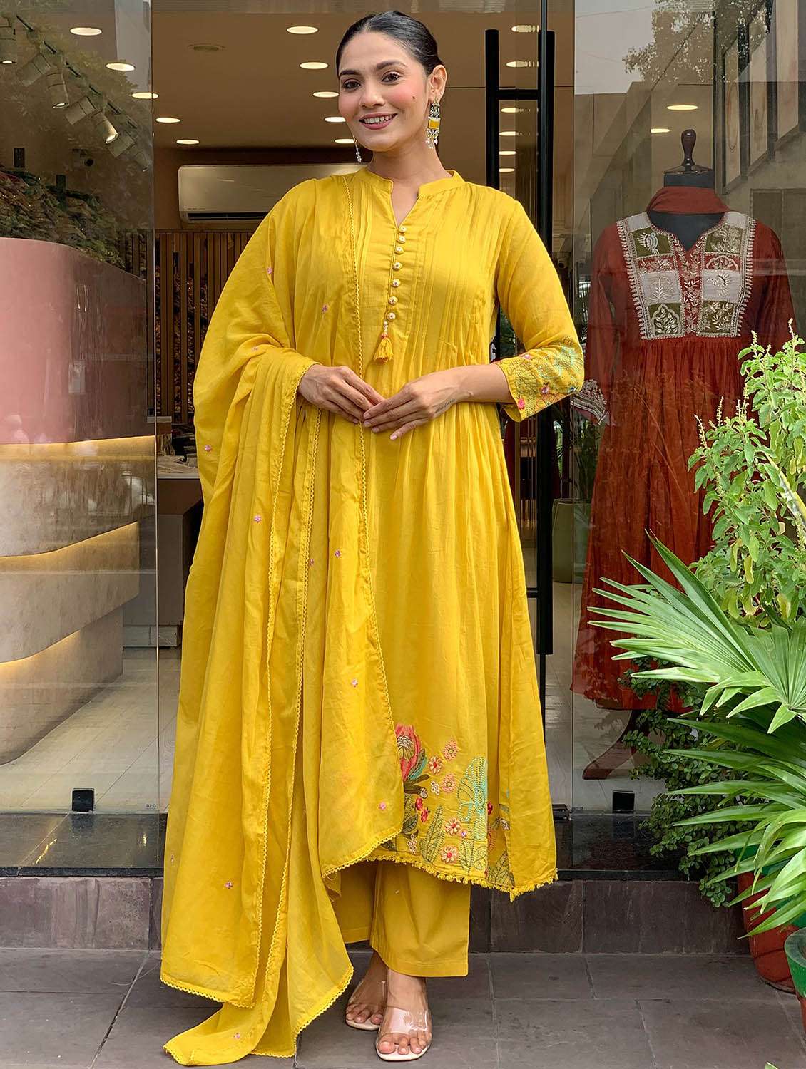 women solid with work three quarter sleeve kurta pant with dupatta set - 22379489 -  Standard Image - 4