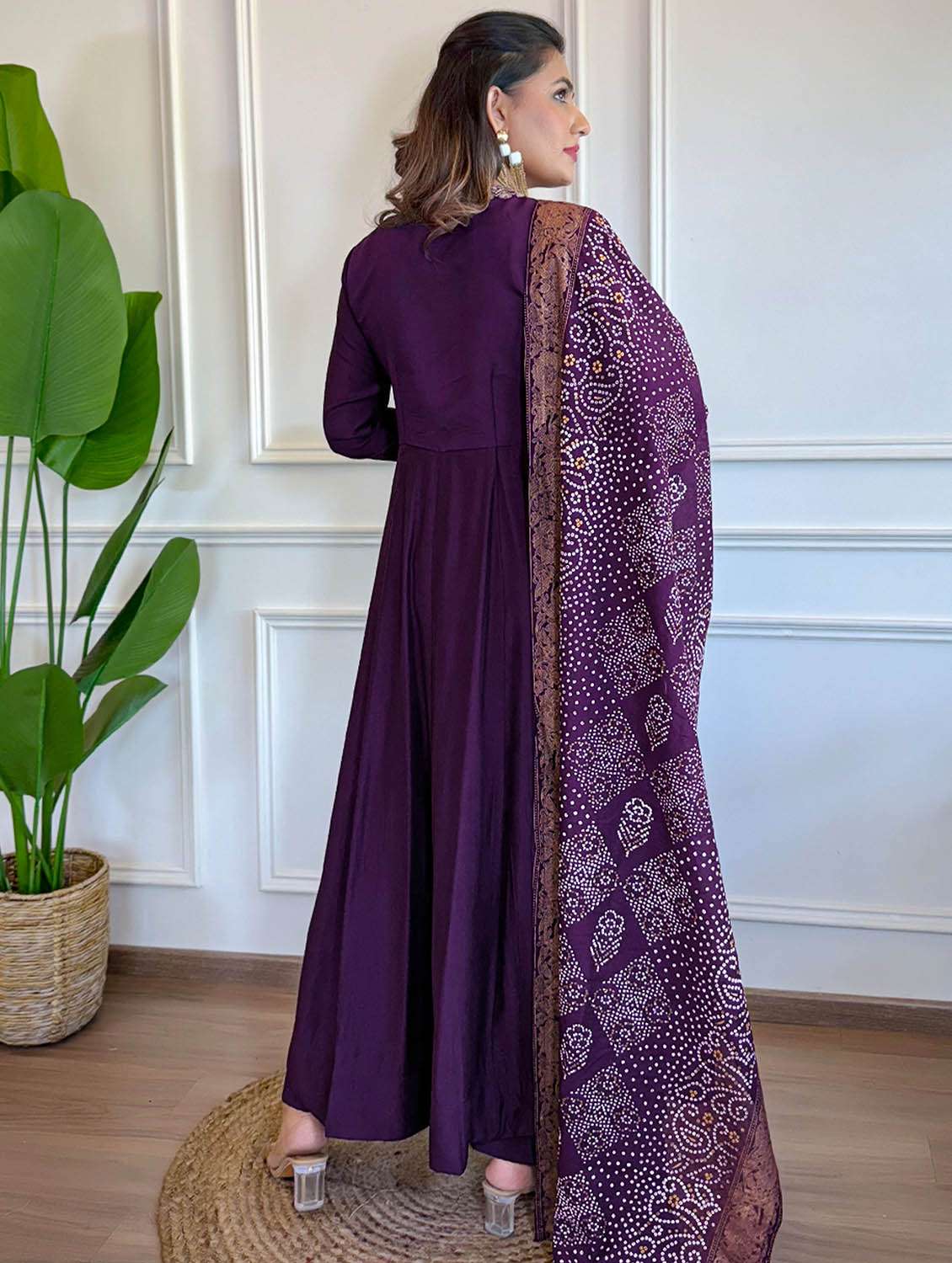 women solid three quarter sleeve kurta pant with dupatta set - 22379523 -  Standard Image - 4