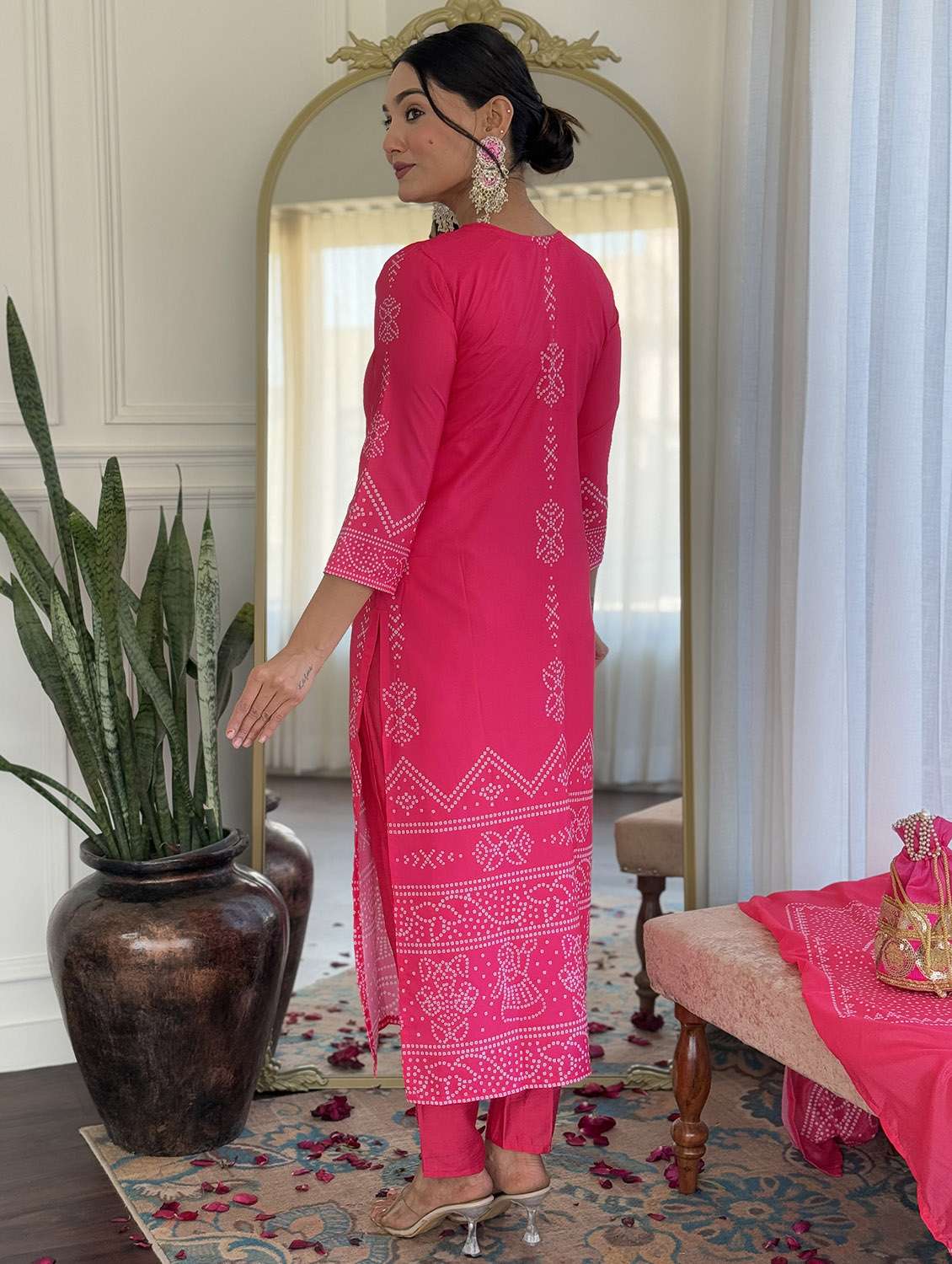 women bandhani three quarter sleeve kurta pant with dupatta set - 22379539 -  Standard Image - 6