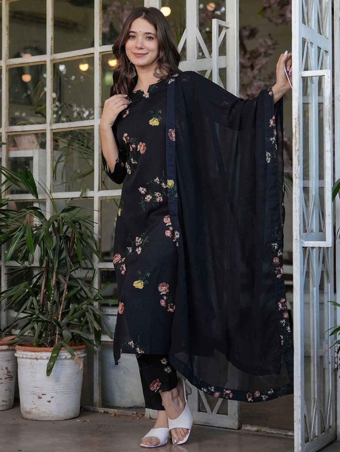 women floral three quarter sleeve kurta pant with dupatta set - 22379550 -  Standard Image - 4