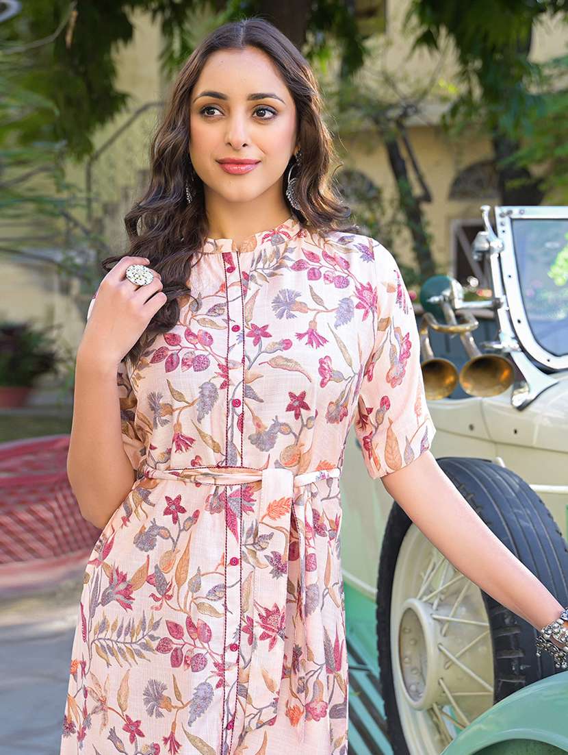 women floral short sleeve ethnic dress - 22379776 -  Standard Image - 1