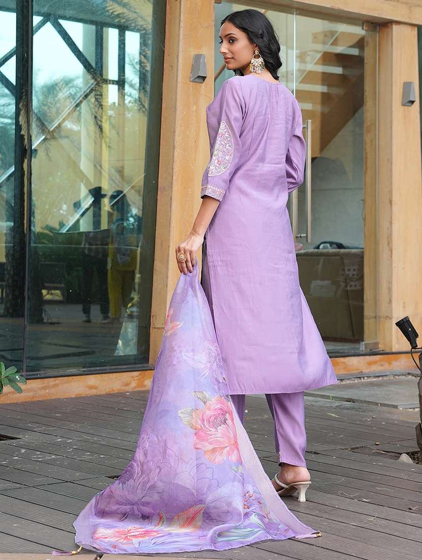 Women Solid With Work Three Quarter Sleeve Kurta Pant With Dupatta Set - 22380930 -  Standard Image - 4