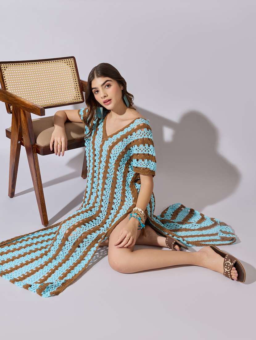 women crochet longline sheer top with fringe hem - 22381086 -  Standard Image - 4