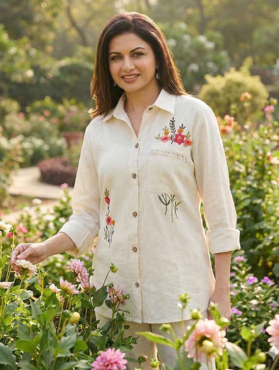 women embroidered mandarin collar regular shirt