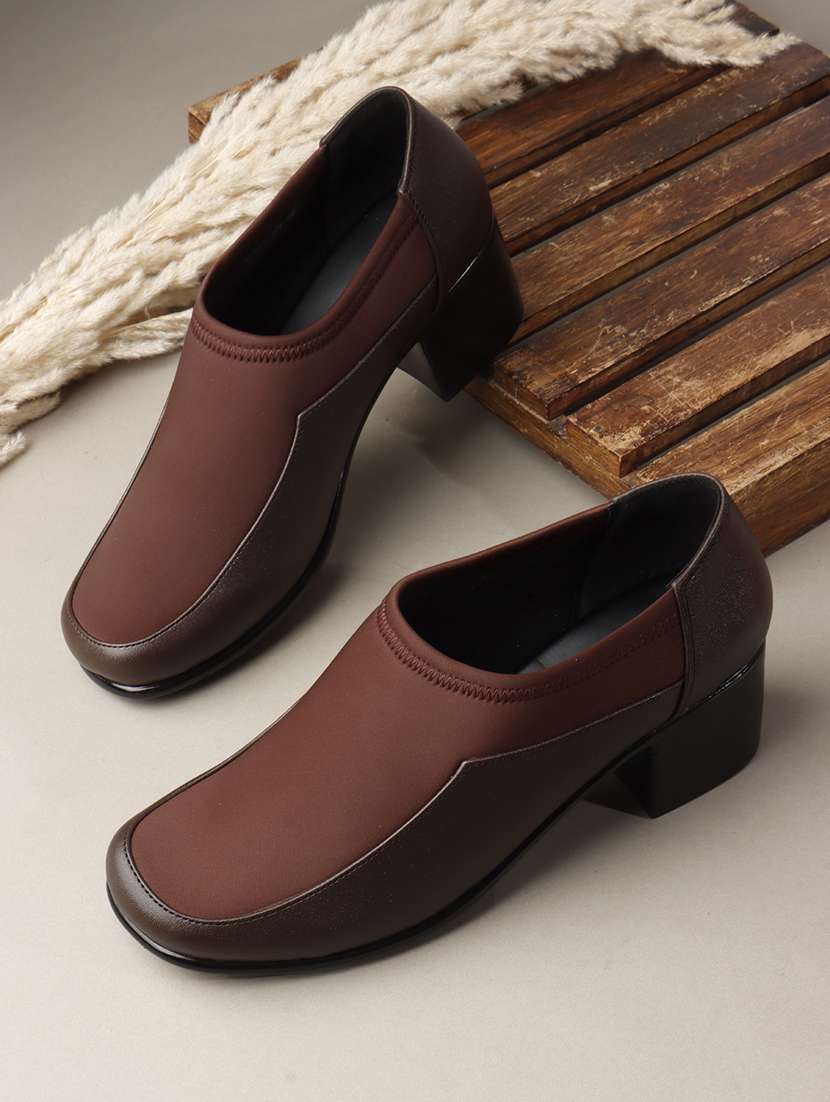 women brown slip on pump