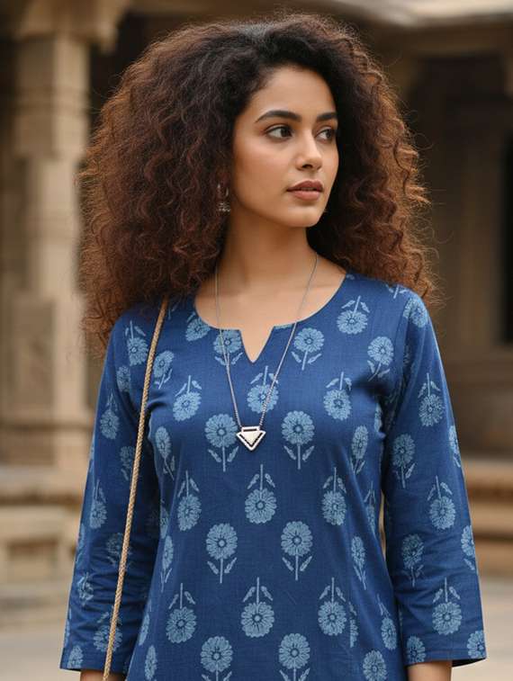 women printed three quarter sleeve straight kurta - 22381637 -  Standard Image - 1