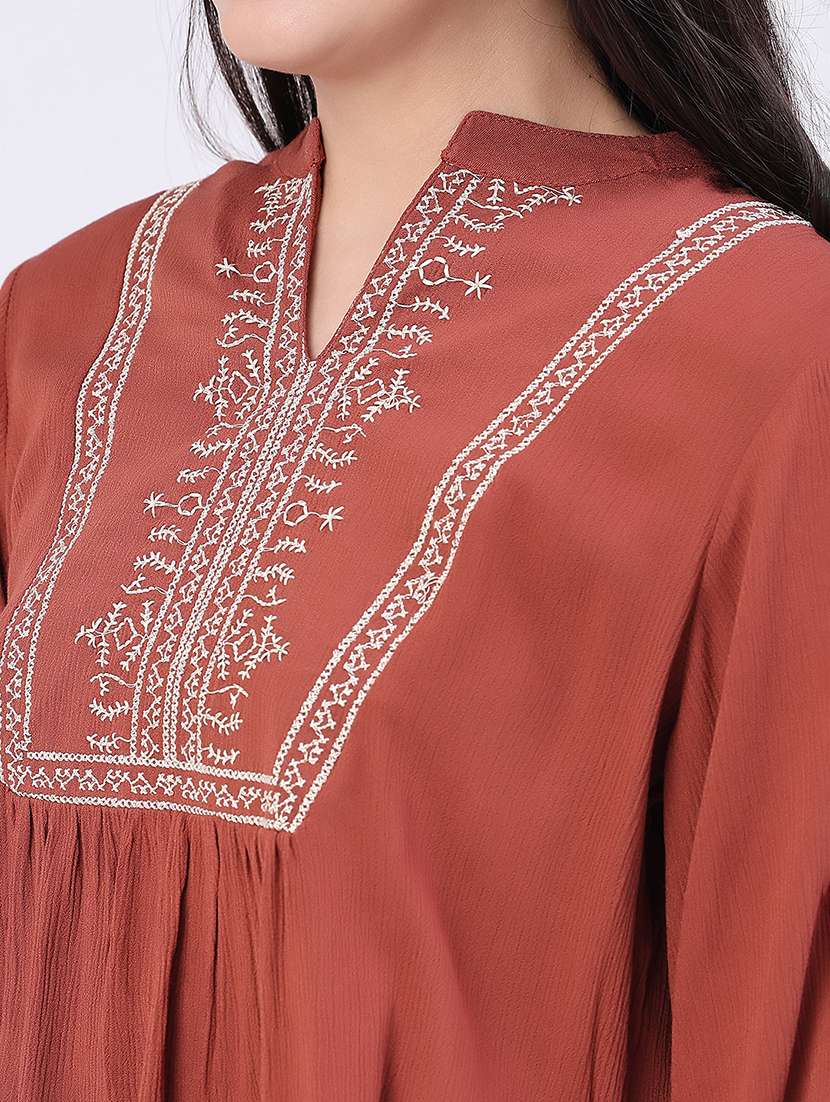 Women Embroidered Three Quarter Sleeves Regular Top - 22382181 -  Standard Image - 1
