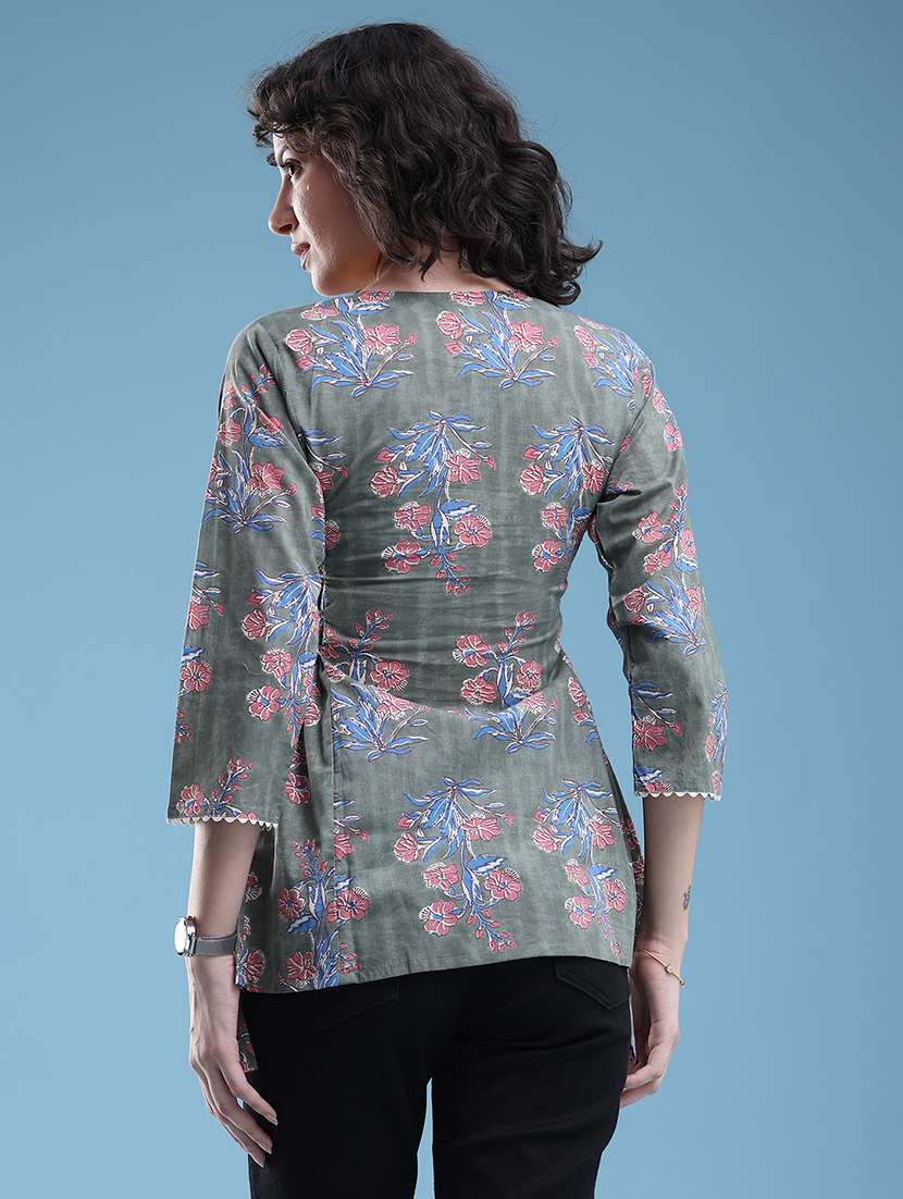 Women Printed Three Quarter Sleeves A-line Top - 22382185 -  Standard Image - 4