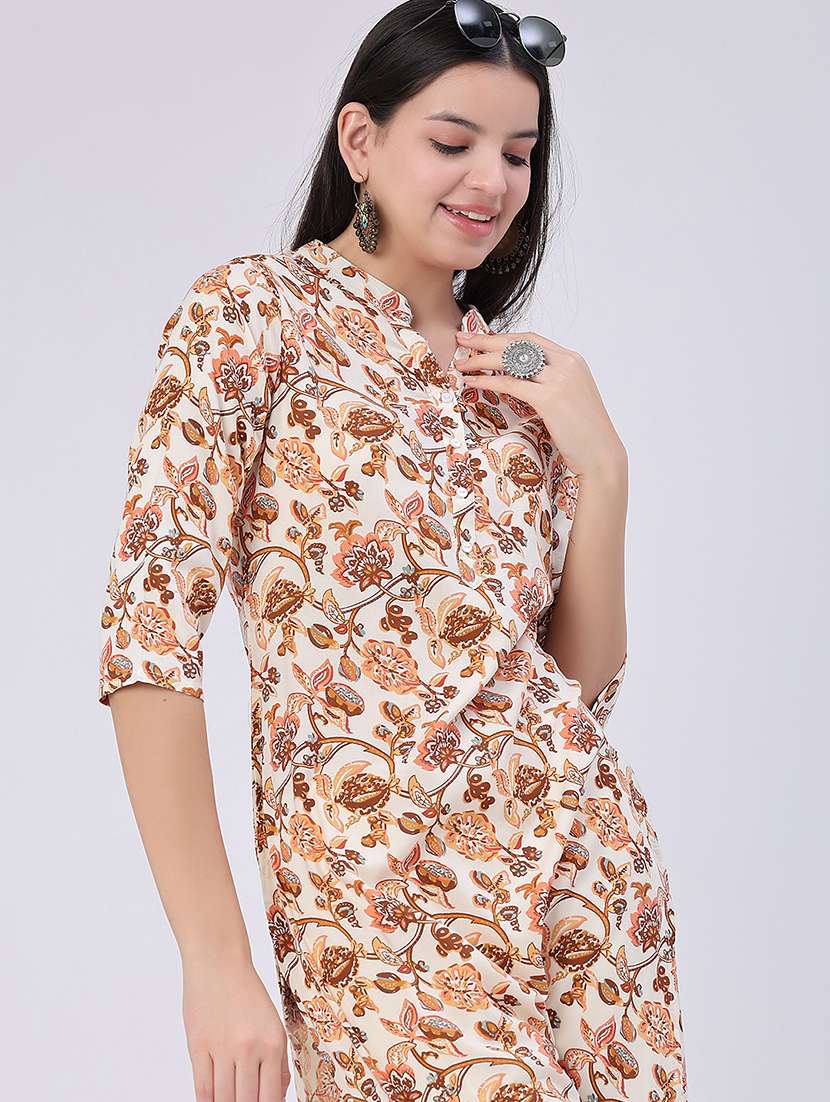 women printed three quarter sleeves straight kurta - 22382204 -  Standard Image - 4