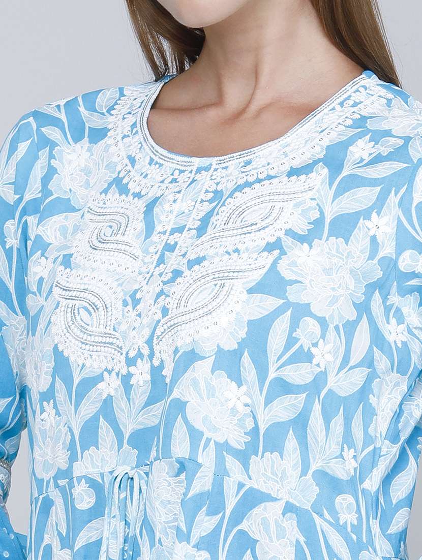 Women Printed Three Quarter Sleeve Kurta Sharara With Dupatta Set - 22382352 -  Standard Image - 4