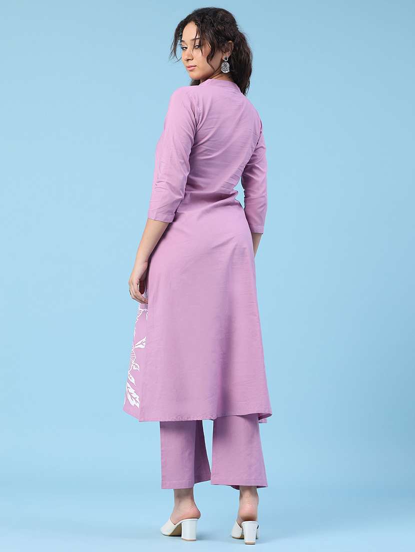Women Printed Three Quarter Sleeve Ethnic Co-ord Set - 22382538 -  Standard Image - 4