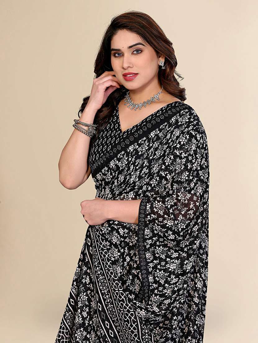 women printed casual wear saree with blouse - 22384257 -  Standard Image - 1