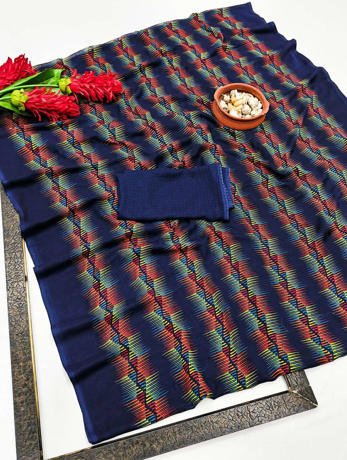 women printed casual wear saree with blouse - 22384413 -  Standard Image - 1