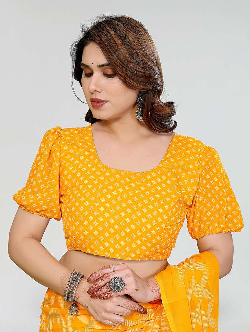 women printed casual wear saree with blouse - 22384559 -  Standard Image - 4