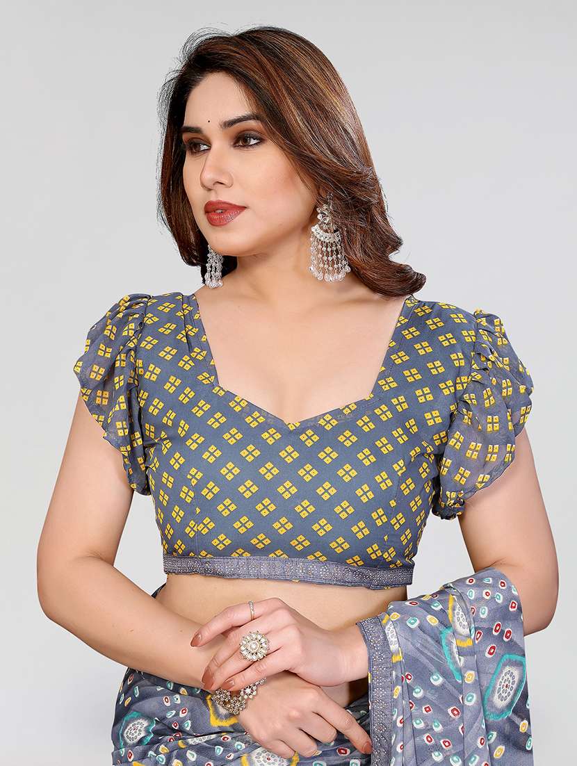 women printed casual wear saree with blouse - 22384660 -  Standard Image - 4