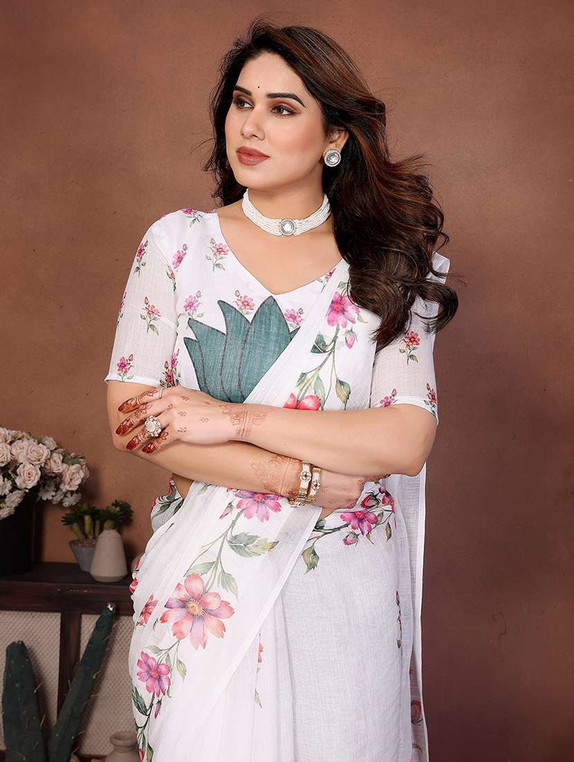 women printed casual wear saree with blouse - 22385072 -  Standard Image - 1