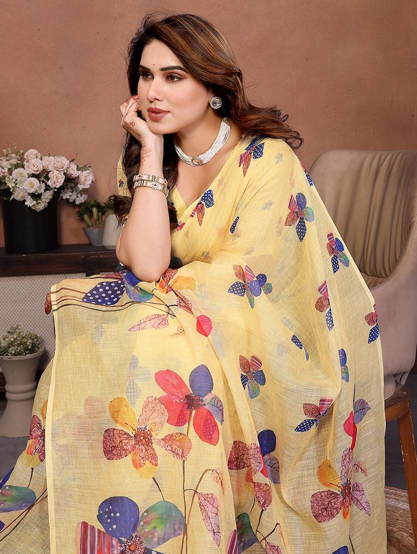 women printed casual wear saree with blouse - 22385077 -  Standard Image - 1
