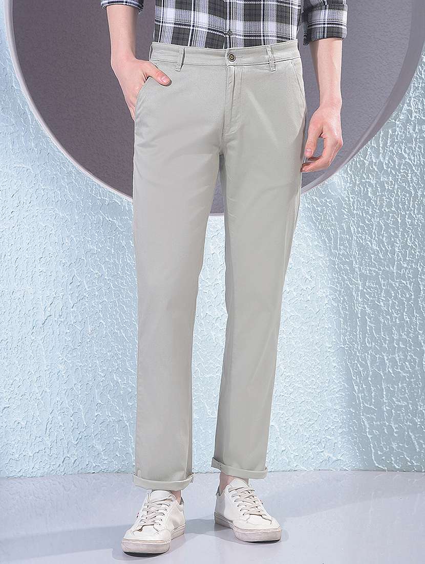 men solid mid rise chinos casual trouser