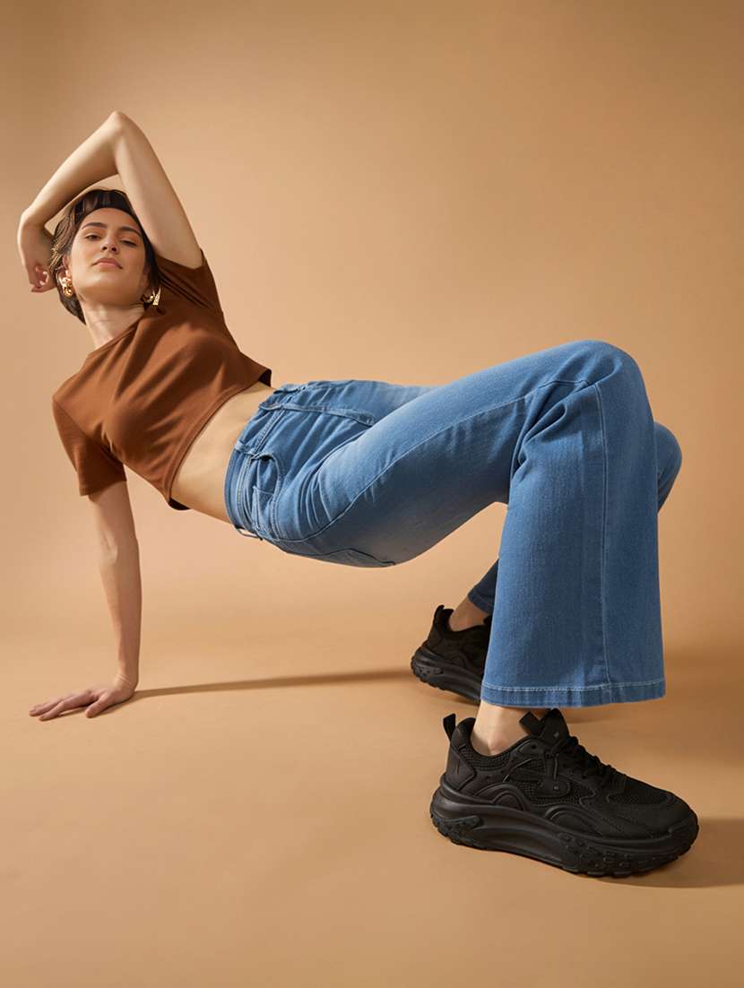 denim jeans straight fit full length - 22385231 -  Standard Image - 4