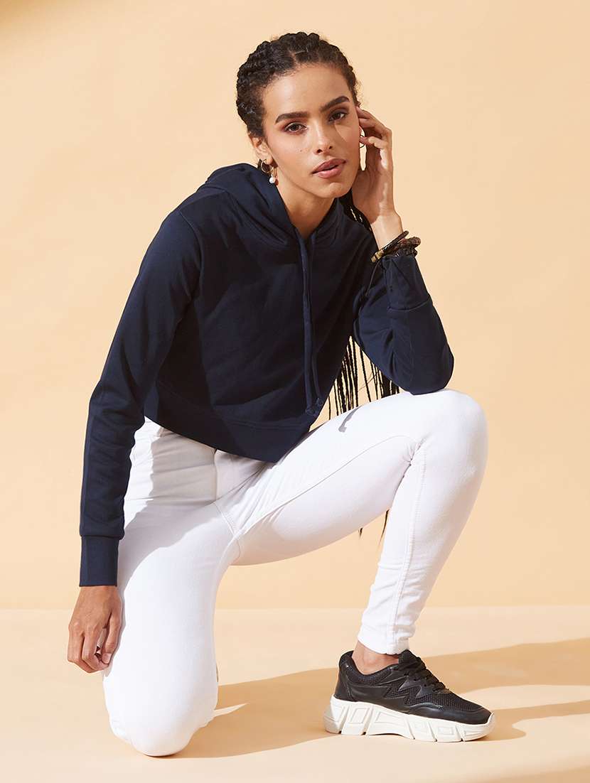 women solid long sleeve hooded crop sweatshirt - 22385242 -  Standard Image - 4